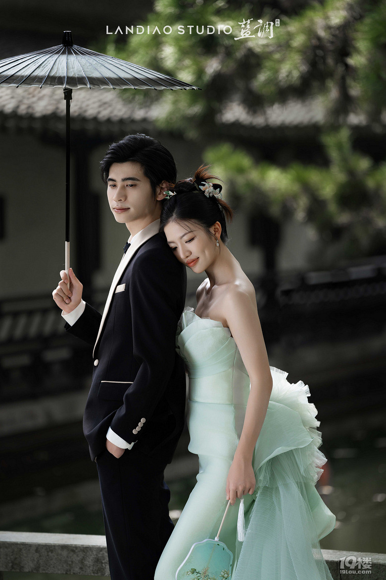 10组必拍的婚纱照风格合集,谁拍谁好看!