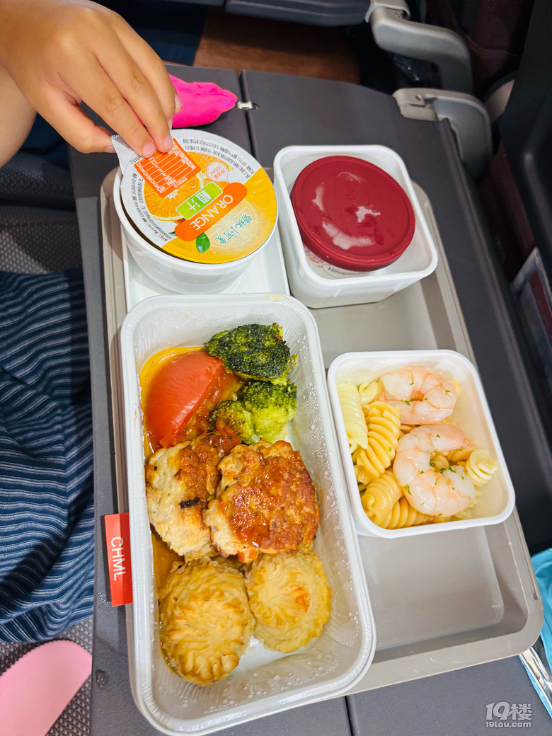 国泰航空的儿童餐,五星好评!