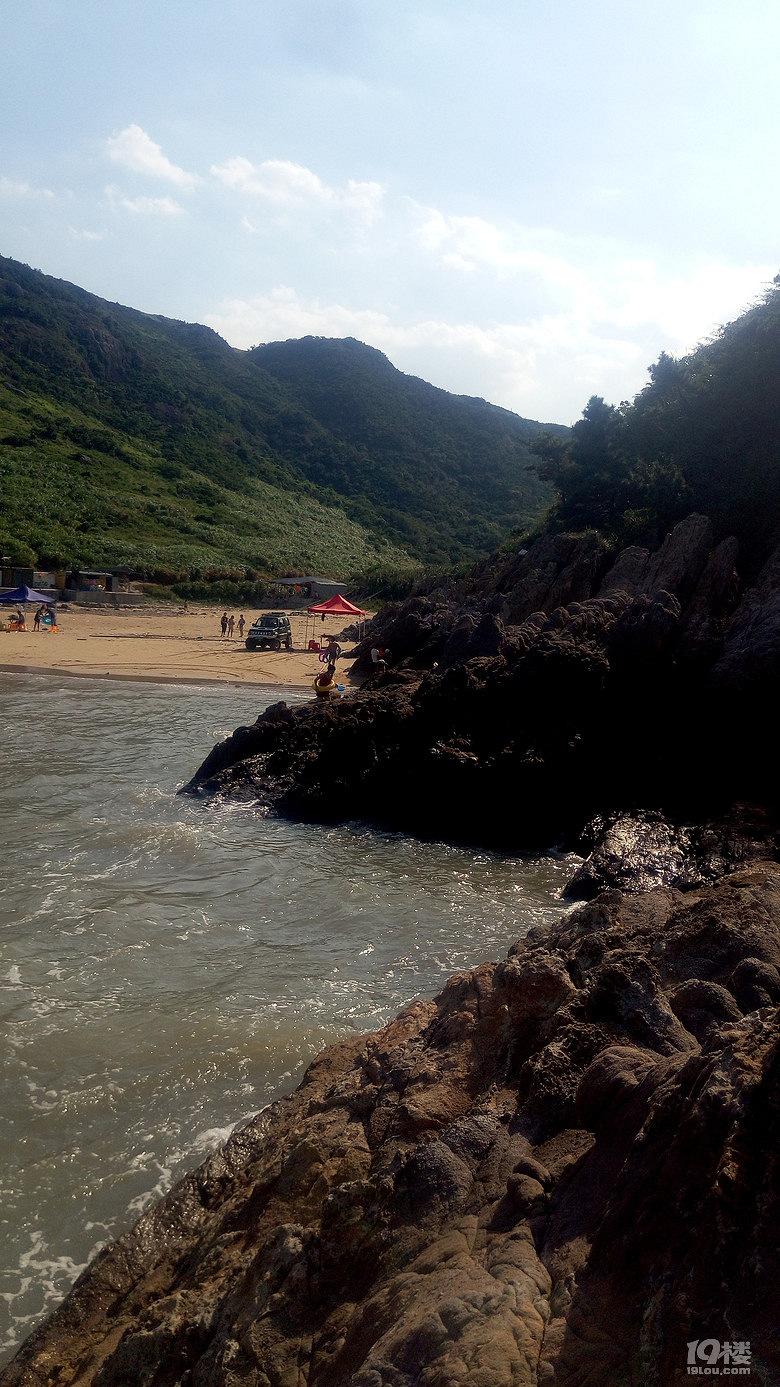 水桶岙沙滩我来了来了不后悔